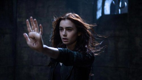 دانلود فیلم The Mortal Instruments: City of Bones 2013 با کیفیت فول اچ دی