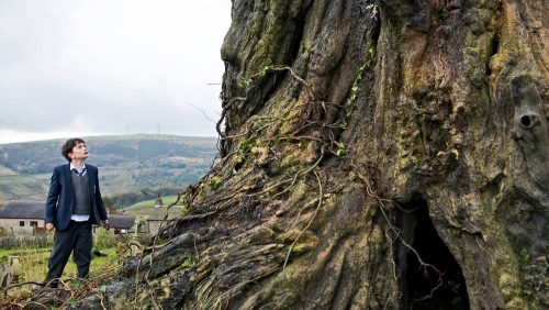 دانلود فیلم A Monster Calls 2016 با کیفیت فول اچ دی